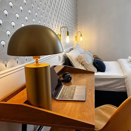 #hn - F2 Avec Balcon Pied De La Gare * Rouen