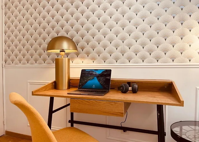 #hn - F2 Avec Balcon Pied De La Gare Apartamento *